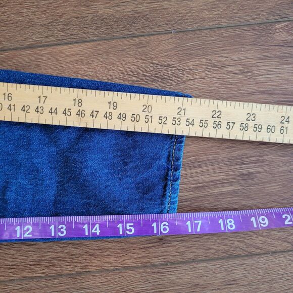 Vintage Denim Shirt Womens 8 Blue Button Front Pockets Promises READ - Picture 15 of 16